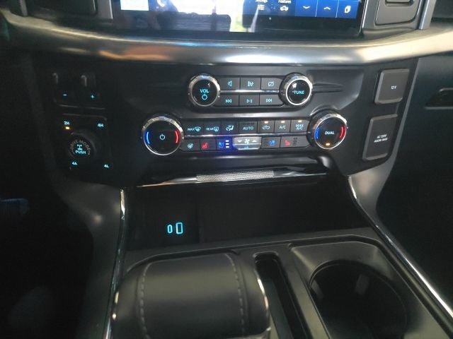 Used 2022 Ford F150 Lariat w/ Equipment Group 502A High AWD/4WD image 24