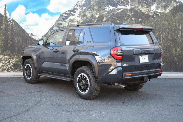 New 2026 Toyota 4Runner TRD Off-Road Premium AWD/4WD image 3