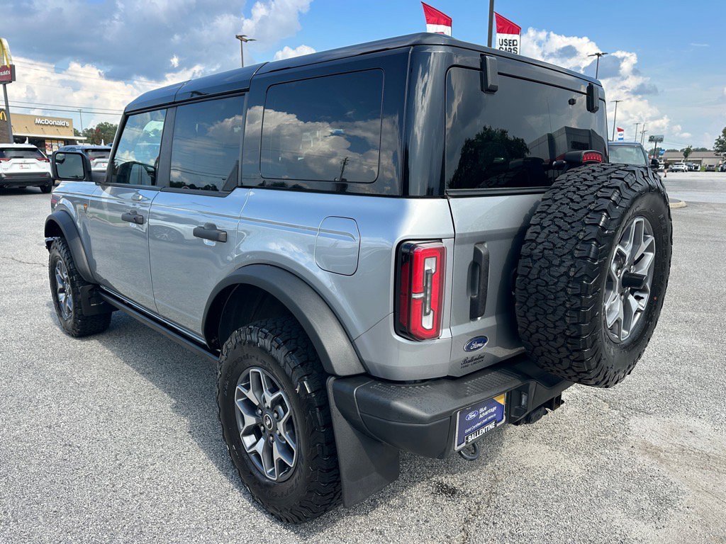 Certified 2024 Ford Bronco Badlands image 5