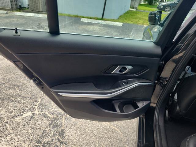 Used 2024 BMW 330e RWD image 15