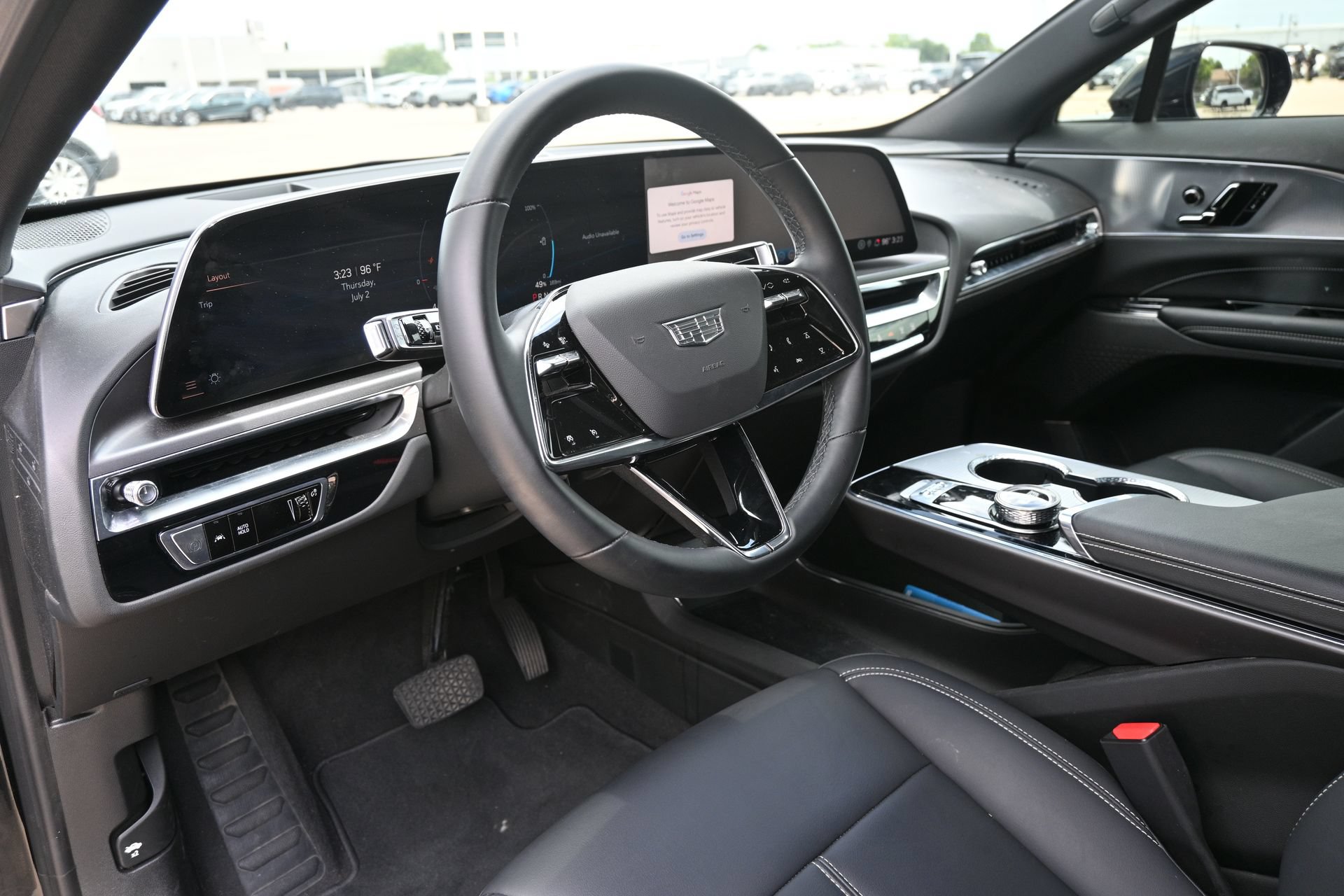 Certified 2024 Cadillac Lyriq Tech AWD/4WD image 15
