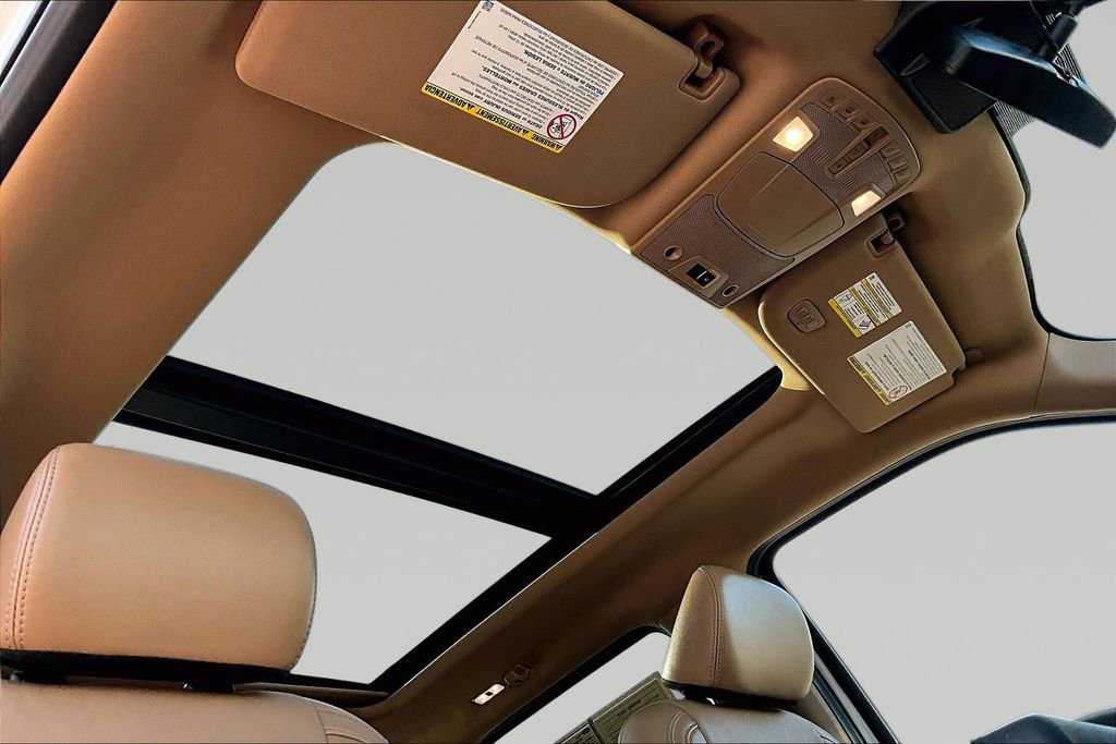 Certified 2022 Ford F250 Lariat w/ Lariat Ultimate Package image 23