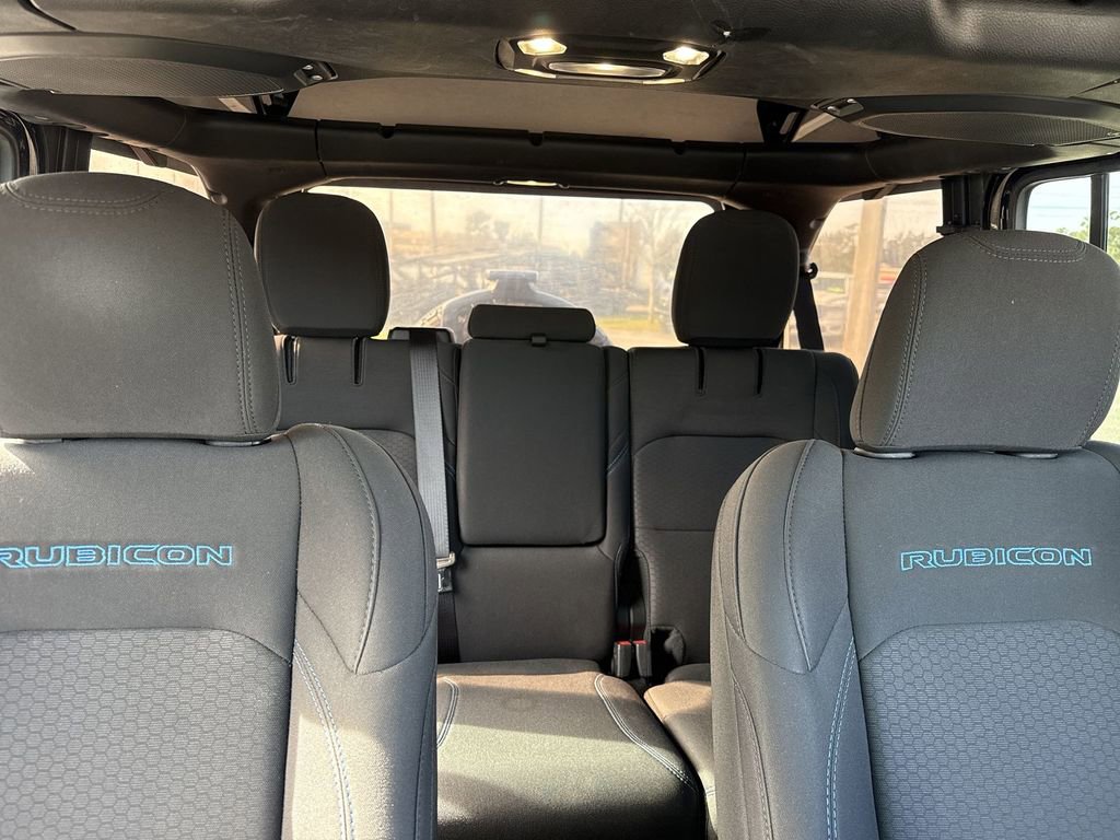 Used 2022 Jeep Wrangler Unlimited Rubicon 4xe w/ Cold Weather Group image 27