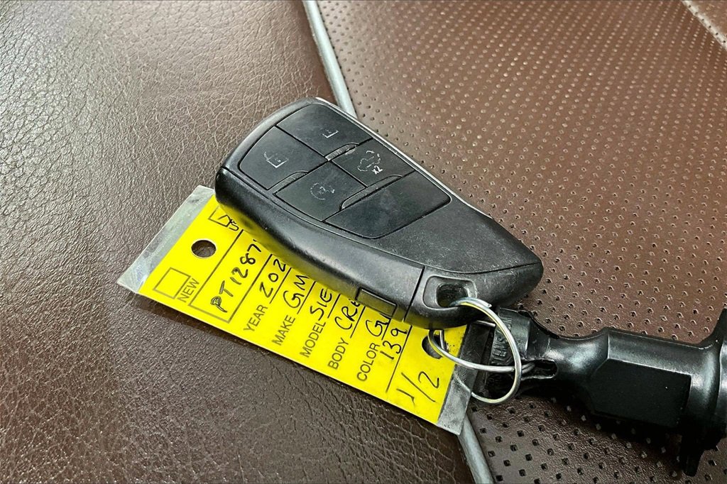 Used 2024 GMC Sierra 2500 Denali w/ Technology Package image 11