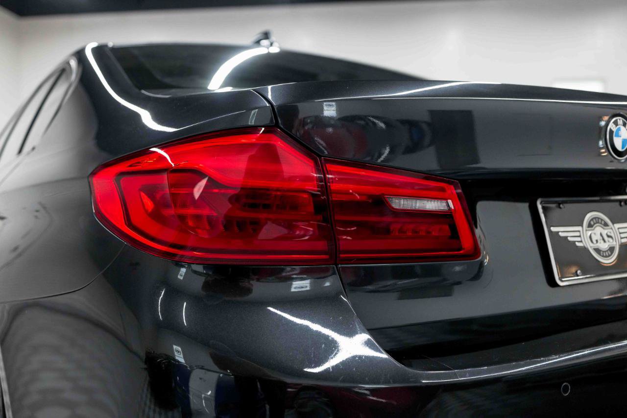 Used 2019 BMW 540i w/ M Sport Package RWD image 26