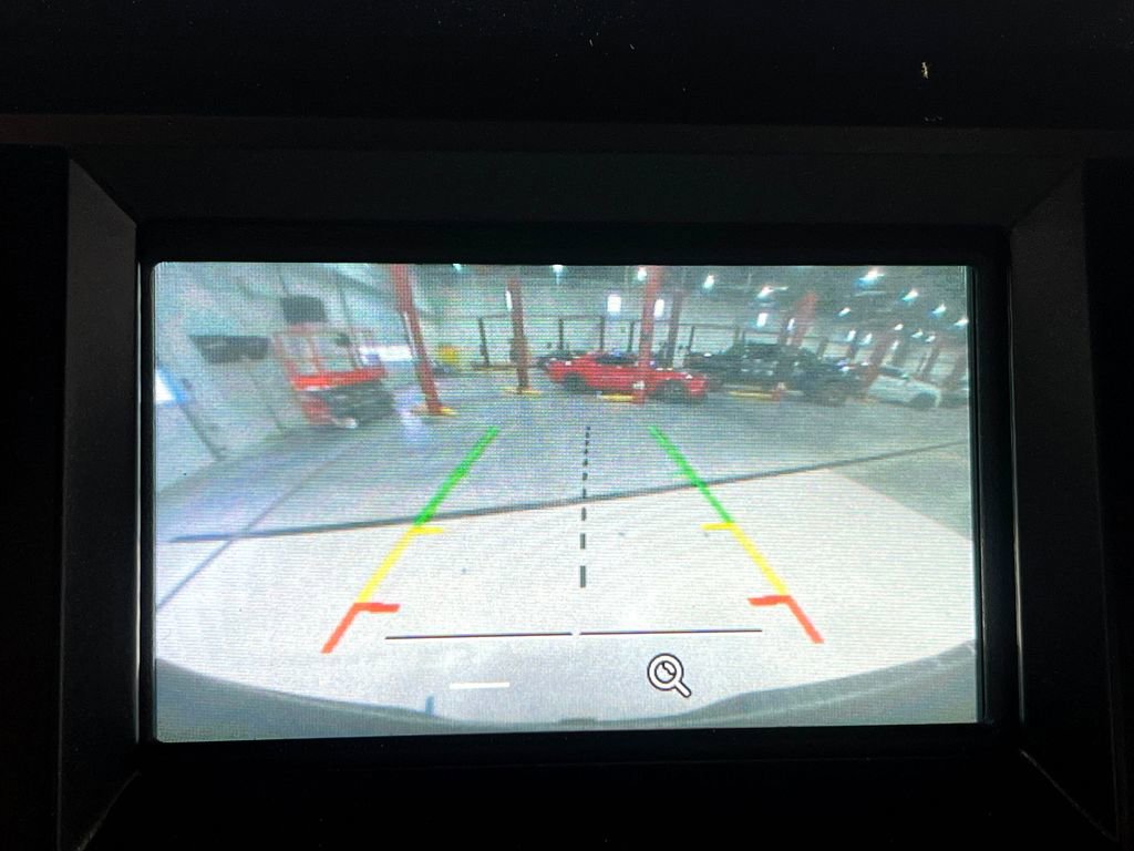 Used 2018 Ford F250 XL w/ Power Equipment Group image 11