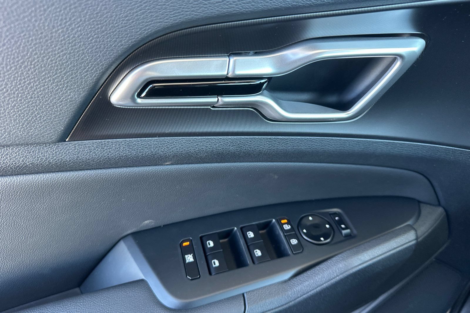 New 2026 Kia Sportage EX FWD image 11