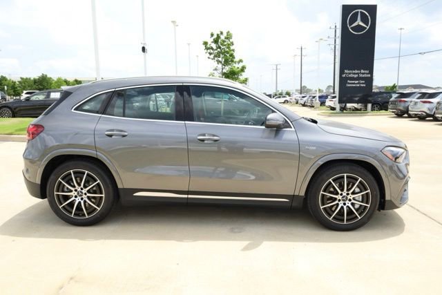 New 2026 Mercedes-Benz GLA 35 AMG 4MATIC image 2