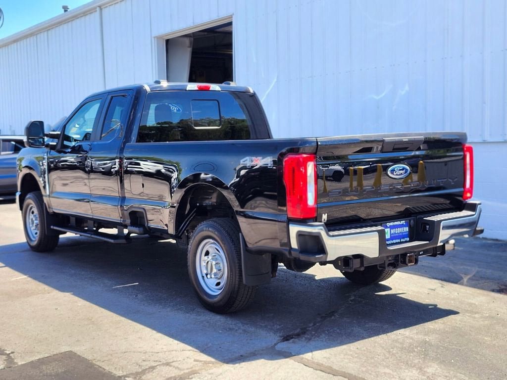 Used 2024 Ford F350 XL w/ Snow Plow Prep Package AWD/4WD image 3