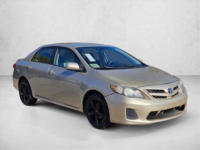 Used 2012 Toyota Corolla LE image 3