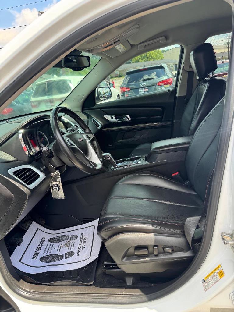 Used 2015 GMC Terrain SLT image 12