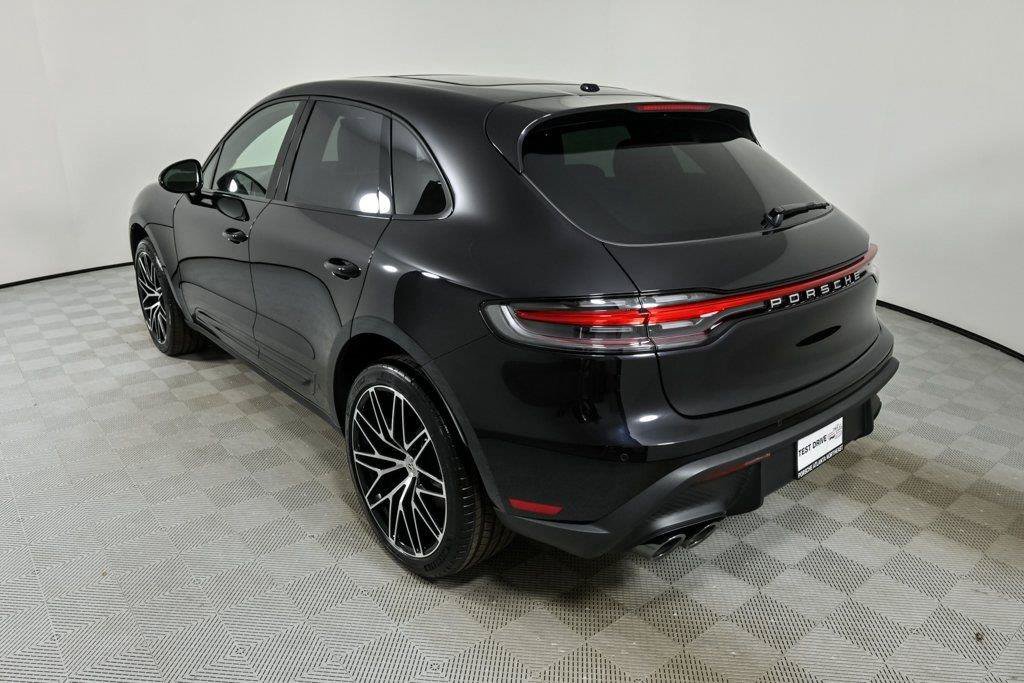 New 2026 Porsche Macan AWD/4WD image 3