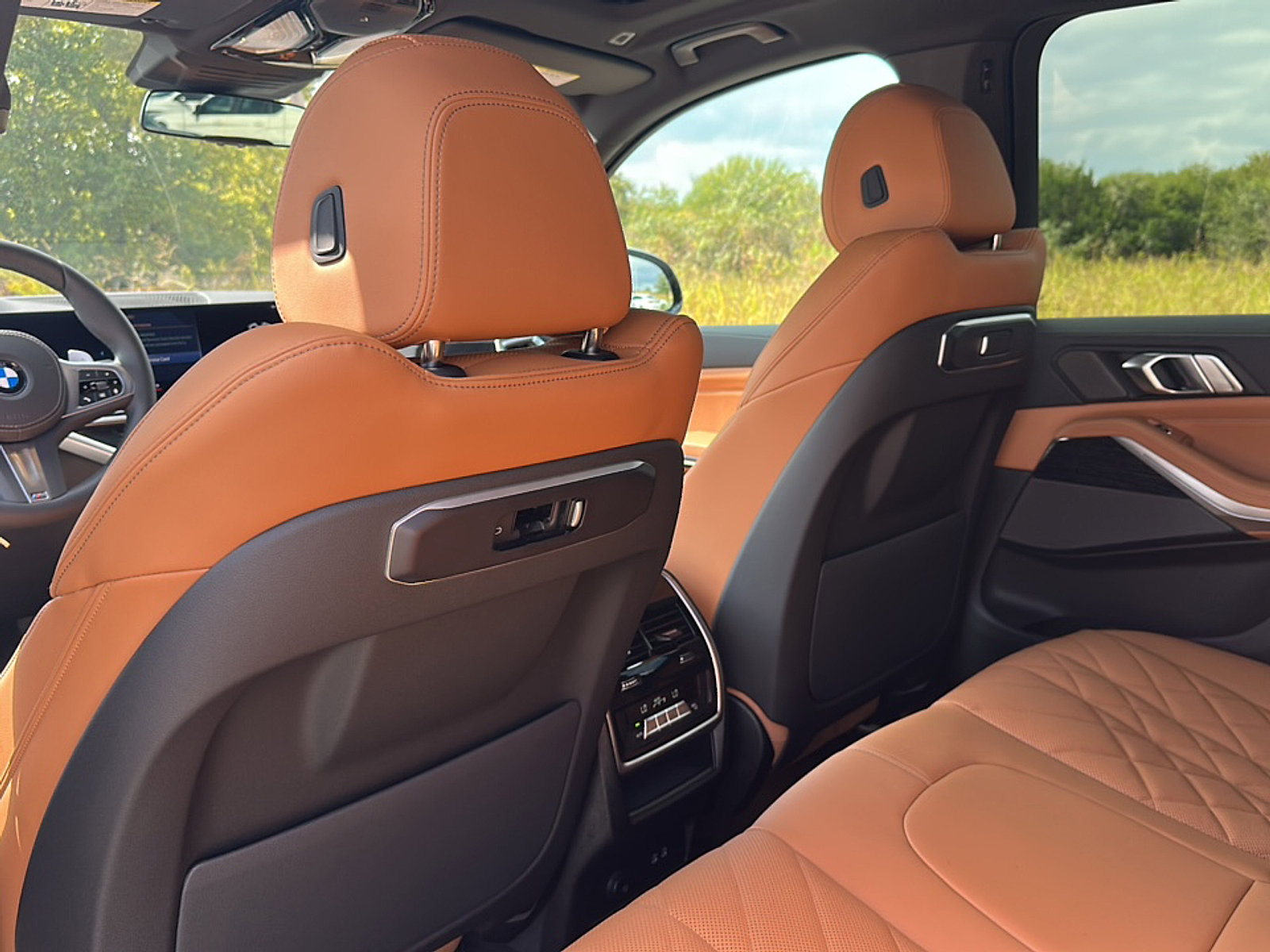 New 2026 BMW X5 sDrive40i w/ M Sport Package image 14