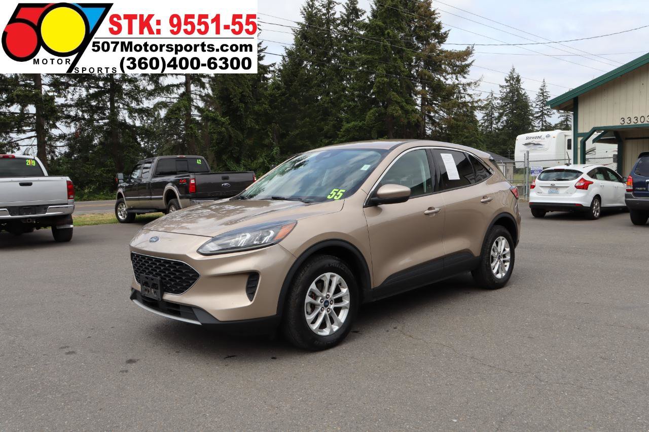 Used 2021 Ford Escape SE w/ Convenience Package AWD/4WD image 2