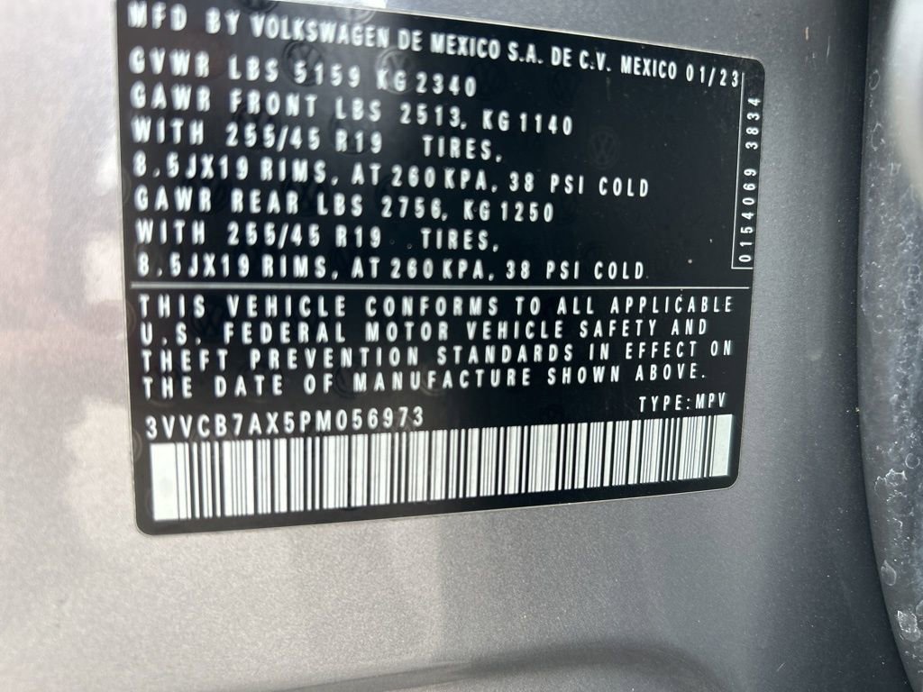 Used 2023 Volkswagen Tiguan SE R-Line image 50