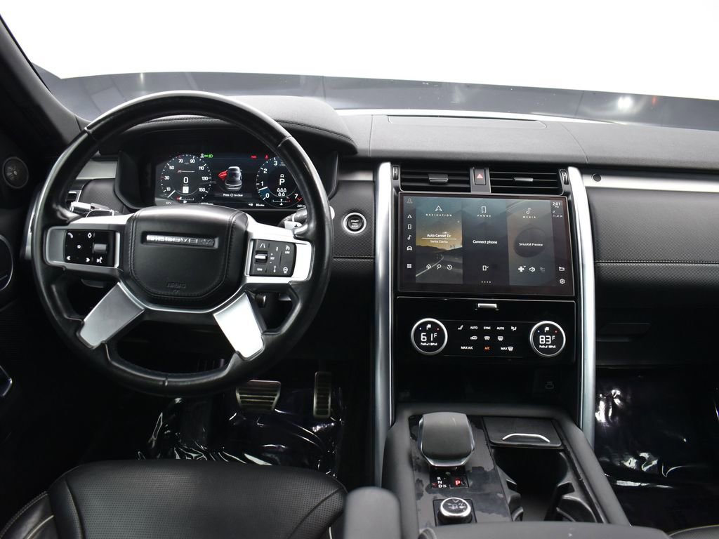 Used 2022 Land Rover Discovery HSE R-Dynamic image 14