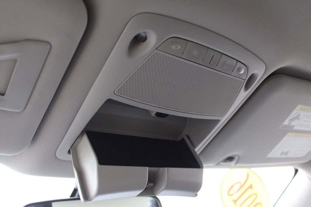 Used 2016 Nissan Rogue SV image 40