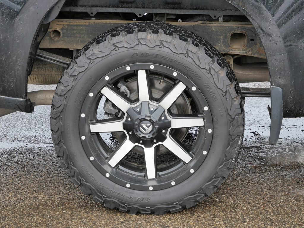 Used 2020 Chevrolet Silverado 1500 LT image 12