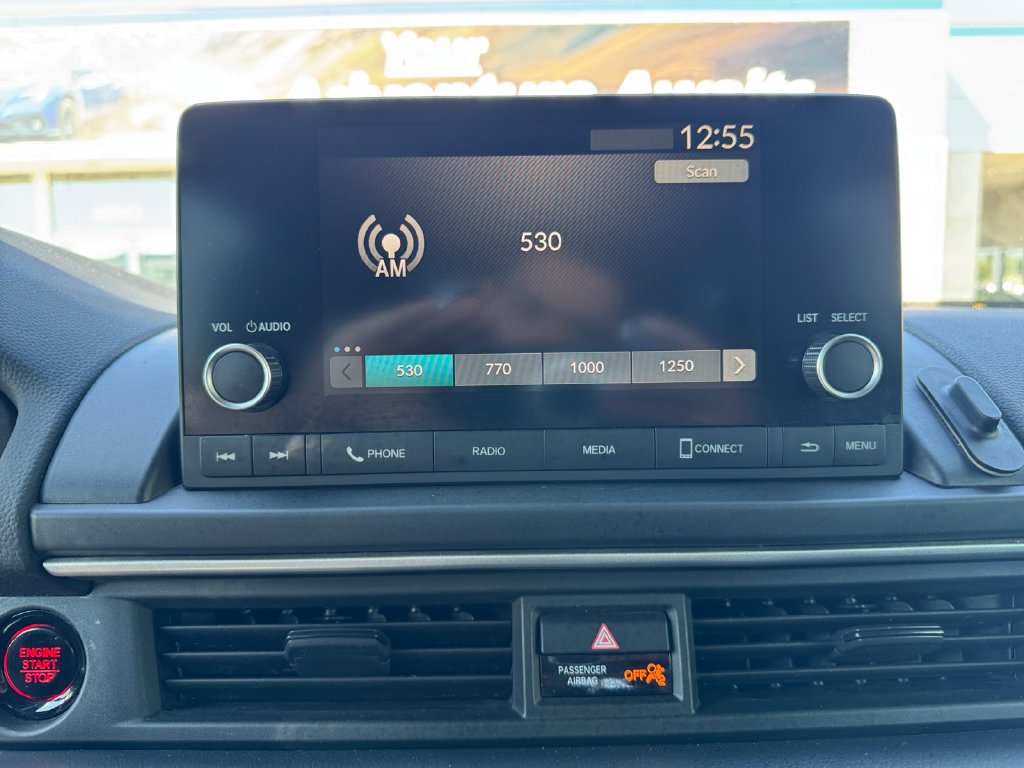 Used 2023 Honda Pilot Sport image 22