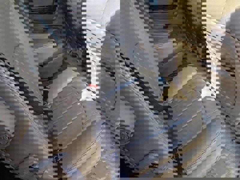 Used 2013 GMC Acadia Denali image 17