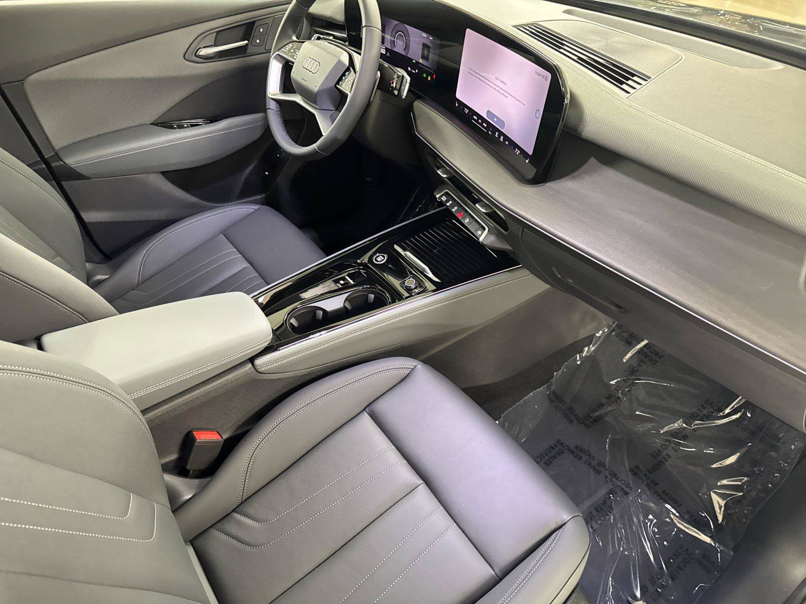 New 2026 Audi Q3 quattro 2.0T AWD/4WD image 15