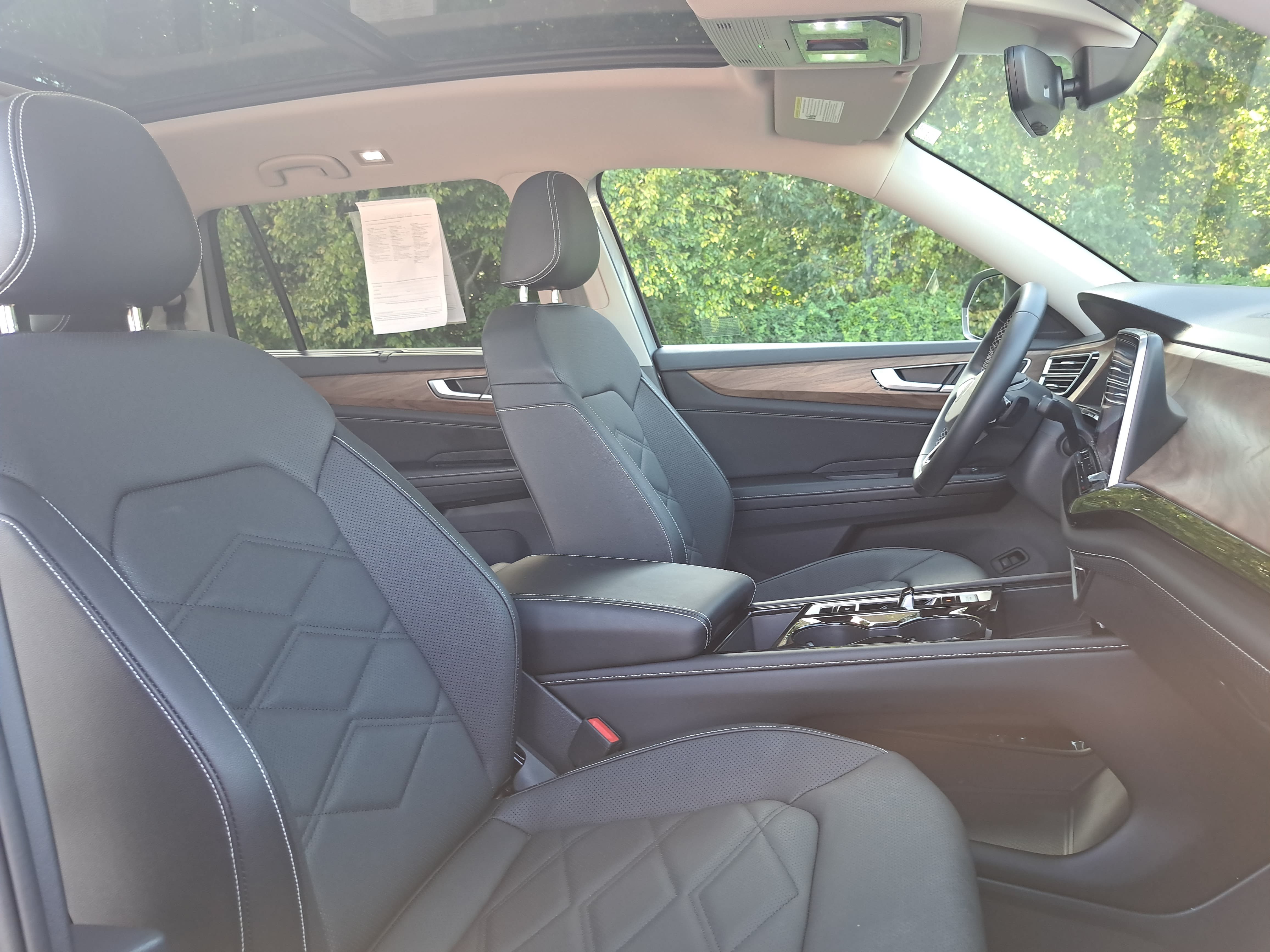 Certified 2026 Volkswagen Atlas SE FWD image 10