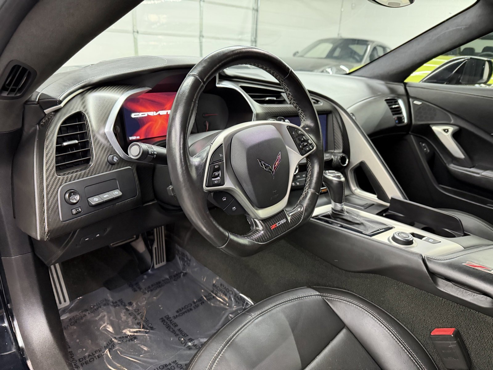 Used 2016 Chevrolet Corvette Z06 w/ 3LZ Preferred Equipment Group image 17