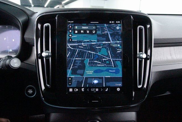 Certified 2025 Volvo XC40 B5 Core image 15