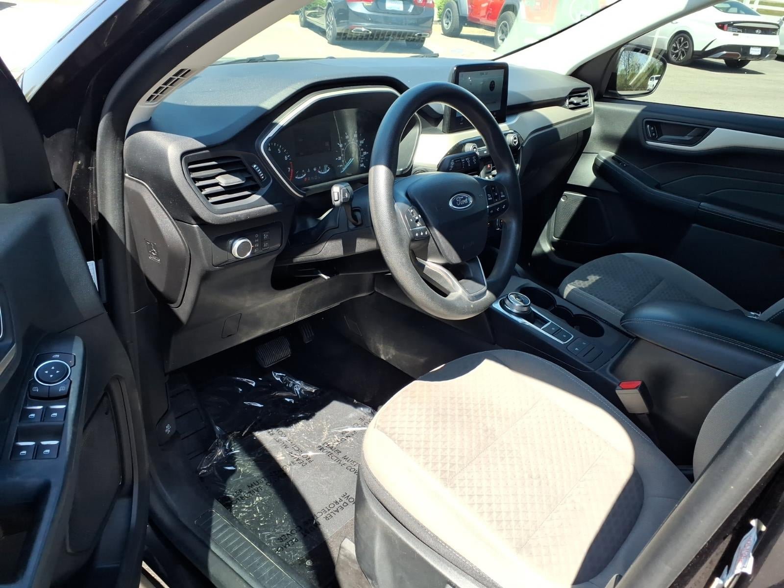 Used 2022 Ford Escape SE AWD/4WD image 6