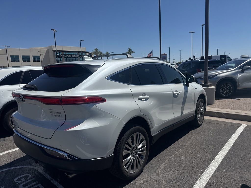Used 2021 Toyota Venza Limited AWD/4WD image 4