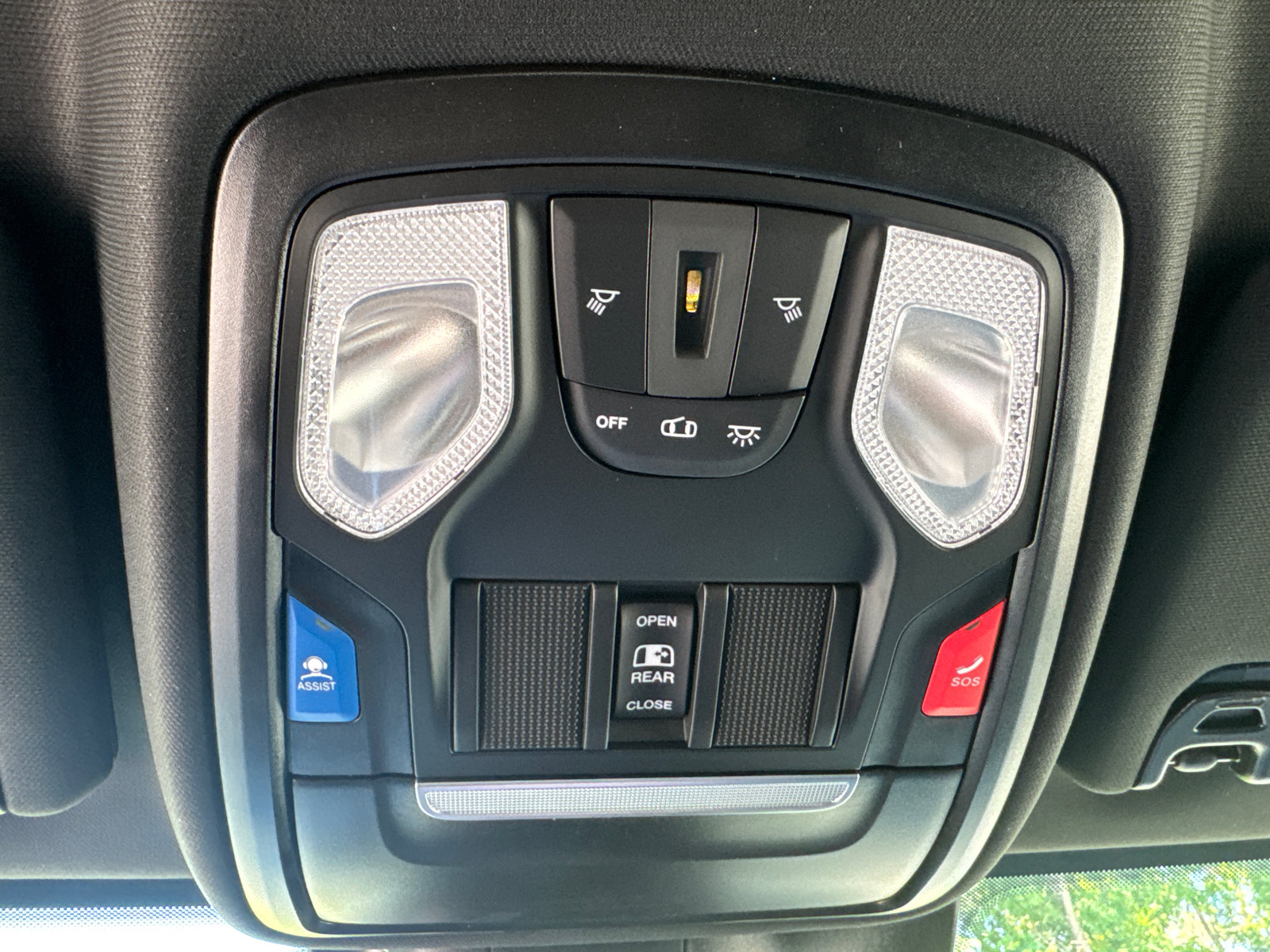 New 2026 RAM 3500 Big Horn AWD/4WD image 26