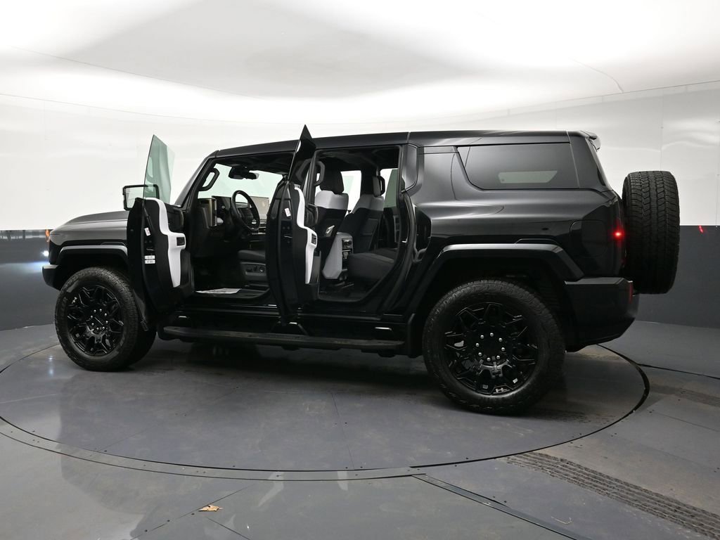 Used 2025 GMC Hummer EV 2X AWD/4WD image 34