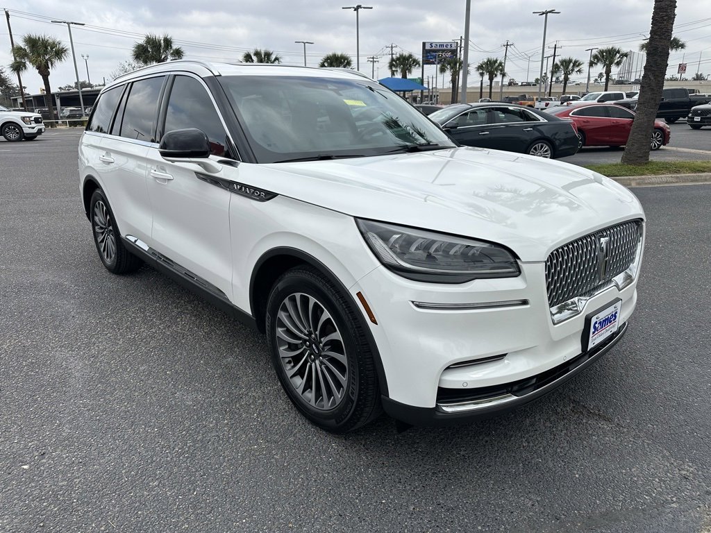 Used 2022 Lincoln Aviator Reserve w/ Elements Package Plus image 8