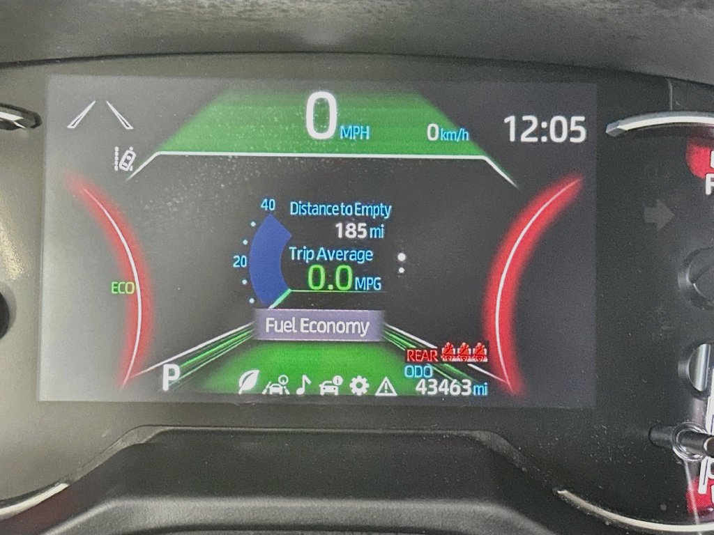 Used 2025 Toyota RAV4 LE FWD image 15