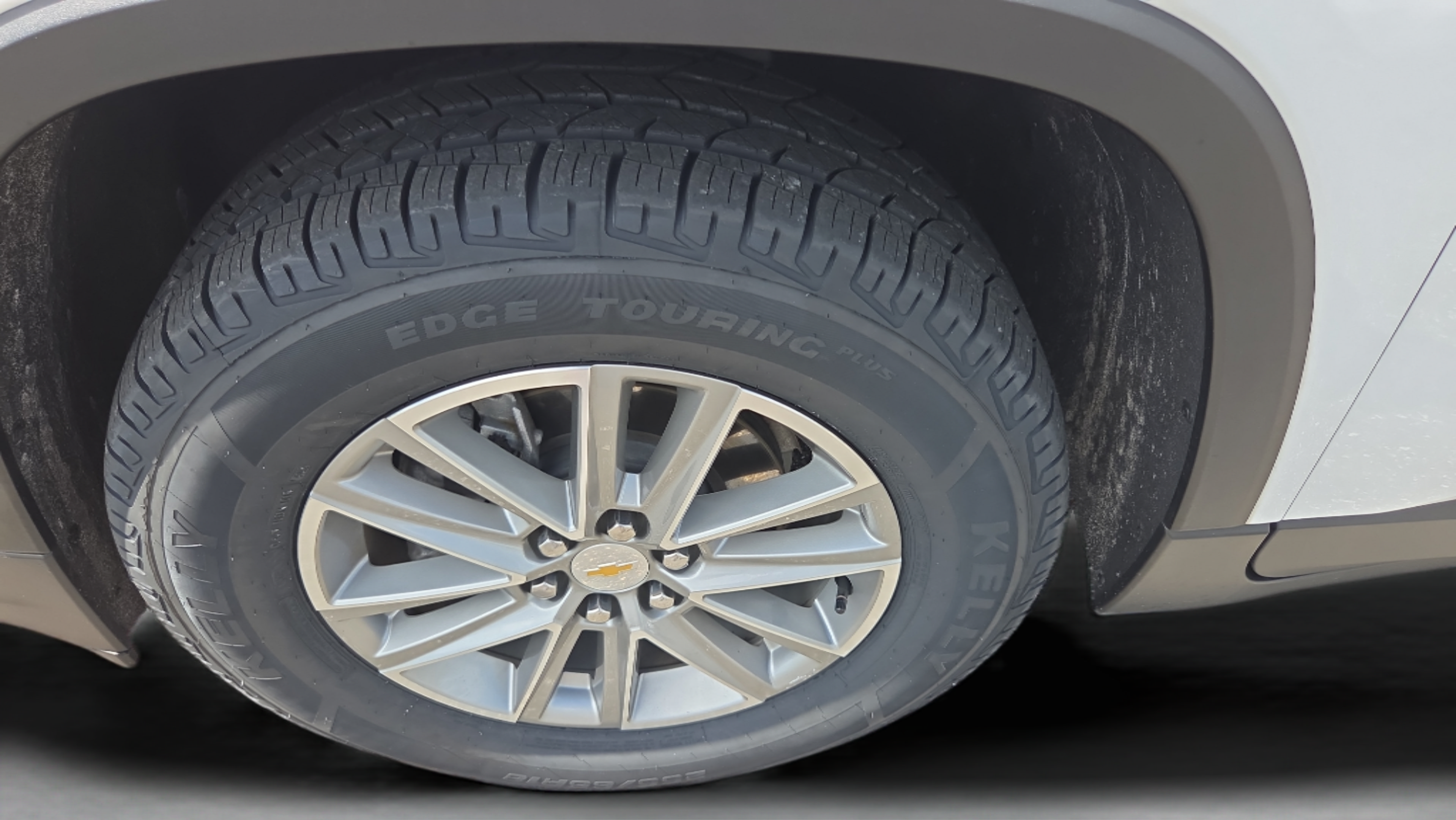 Certified 2023 Chevrolet Traverse LT FWD image 29
