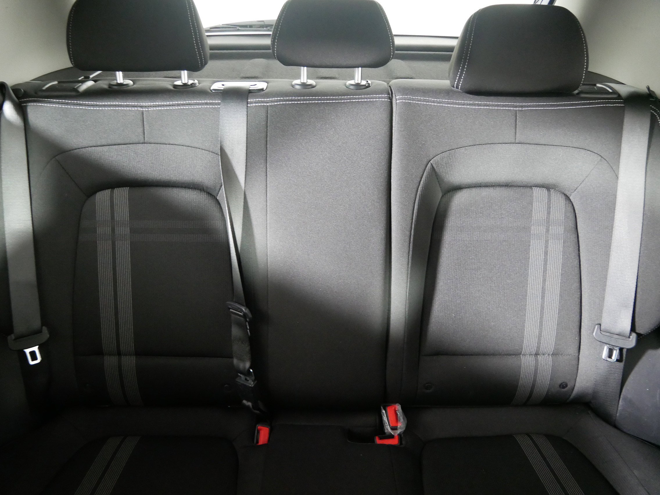 Used 2024 Hyundai Venue SEL image 13