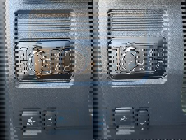 New 2026 Ford F350 Platinum image 57