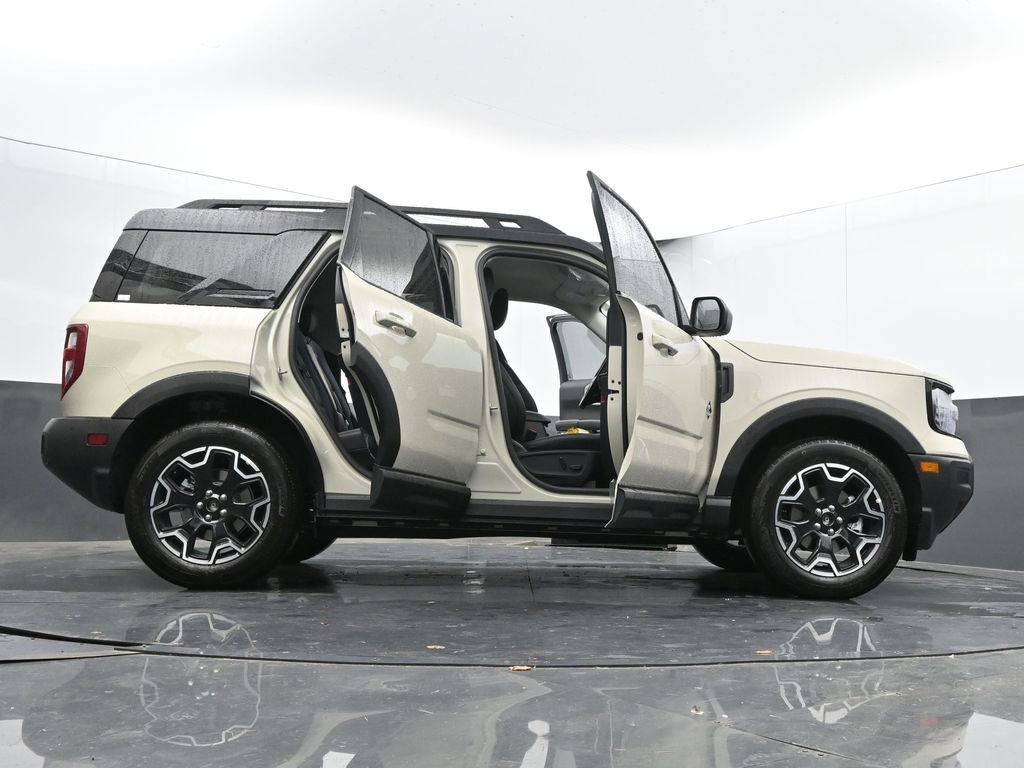 New 2025 Ford Bronco Sport Outer Banks image 74