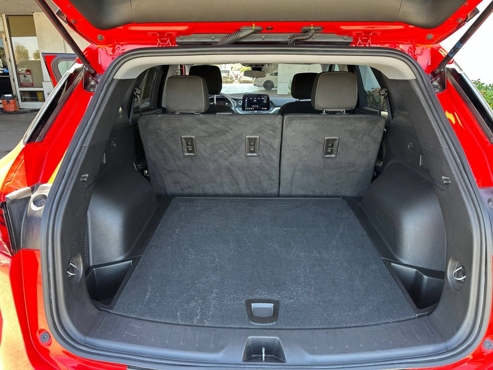 Used 2026 Chevrolet Blazer LT FWD image 31
