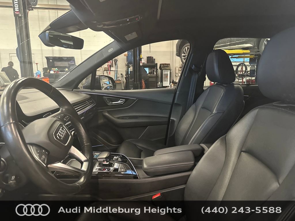 Used 2019 Audi Q7 3.0T Prestige w/ Prestige Package image 17