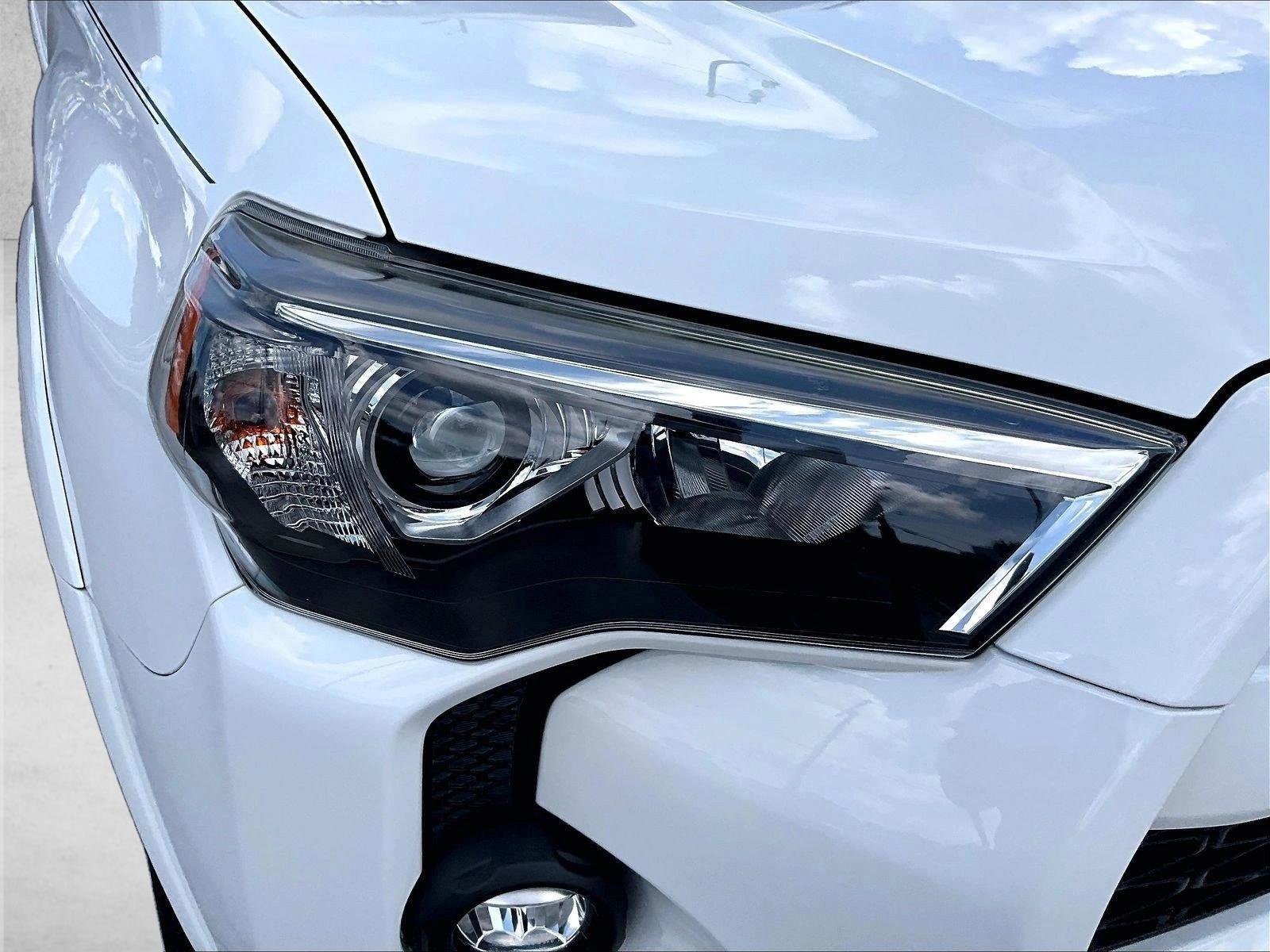 Used 2021 Toyota 4Runner SR5 RWD image 30