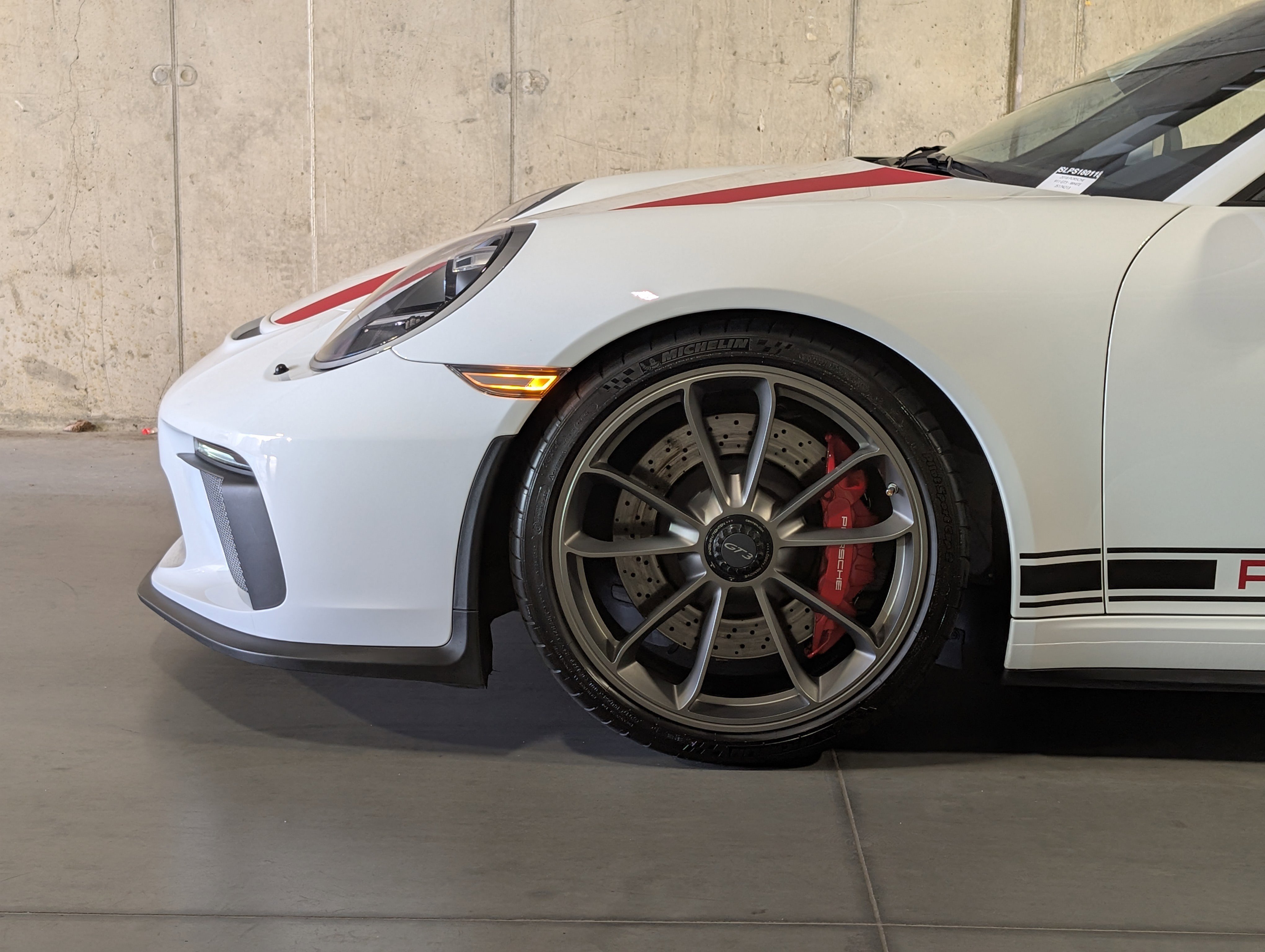 Certified 2018 Porsche 911 GT3 RWD image 13