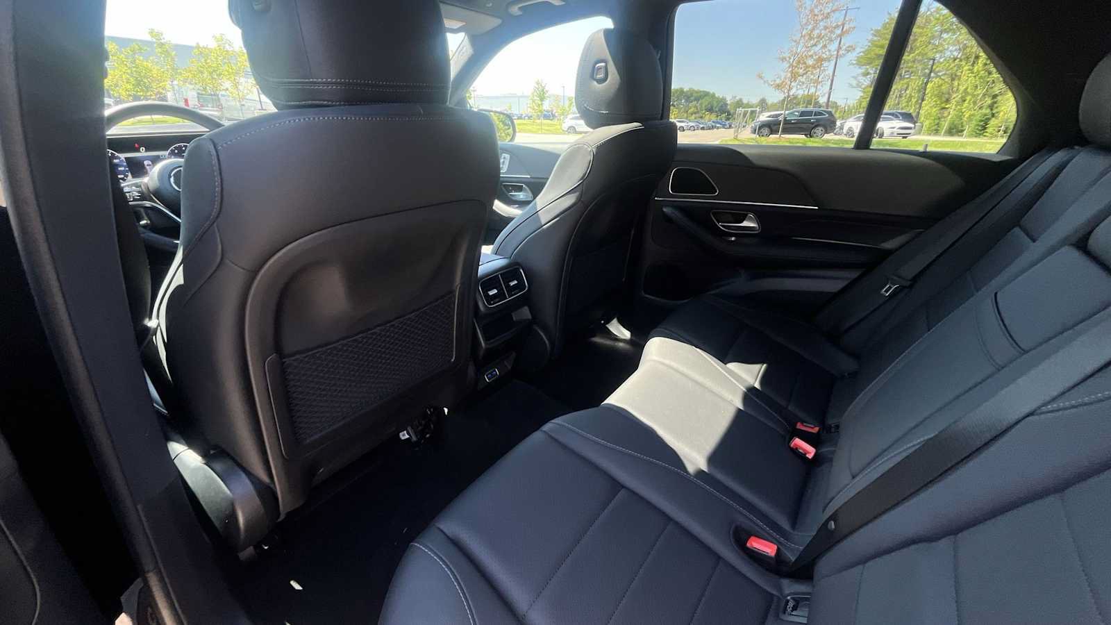 Used 2025 Mercedes-Benz GLE 350 4MATIC image 12