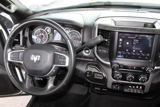 Used 2024 RAM 2500 Big Horn AWD/4WD image 30