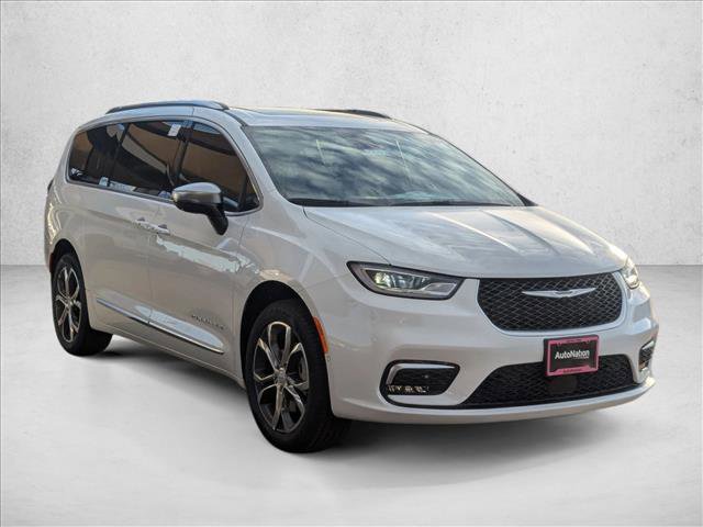 New 2026 Chrysler Pacifica Pinnacle image 7