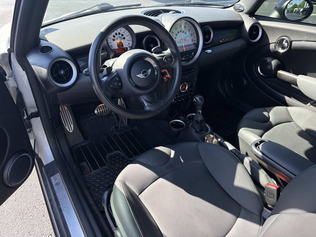 Used 2011 MINI Cooper S FWD image 16