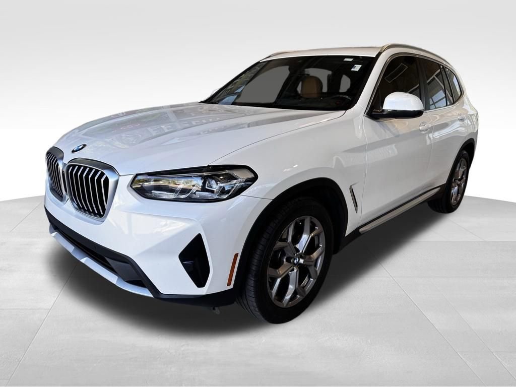 Used 2022 BMW X3 sDrive30i w/ Premium Package RWD image 3