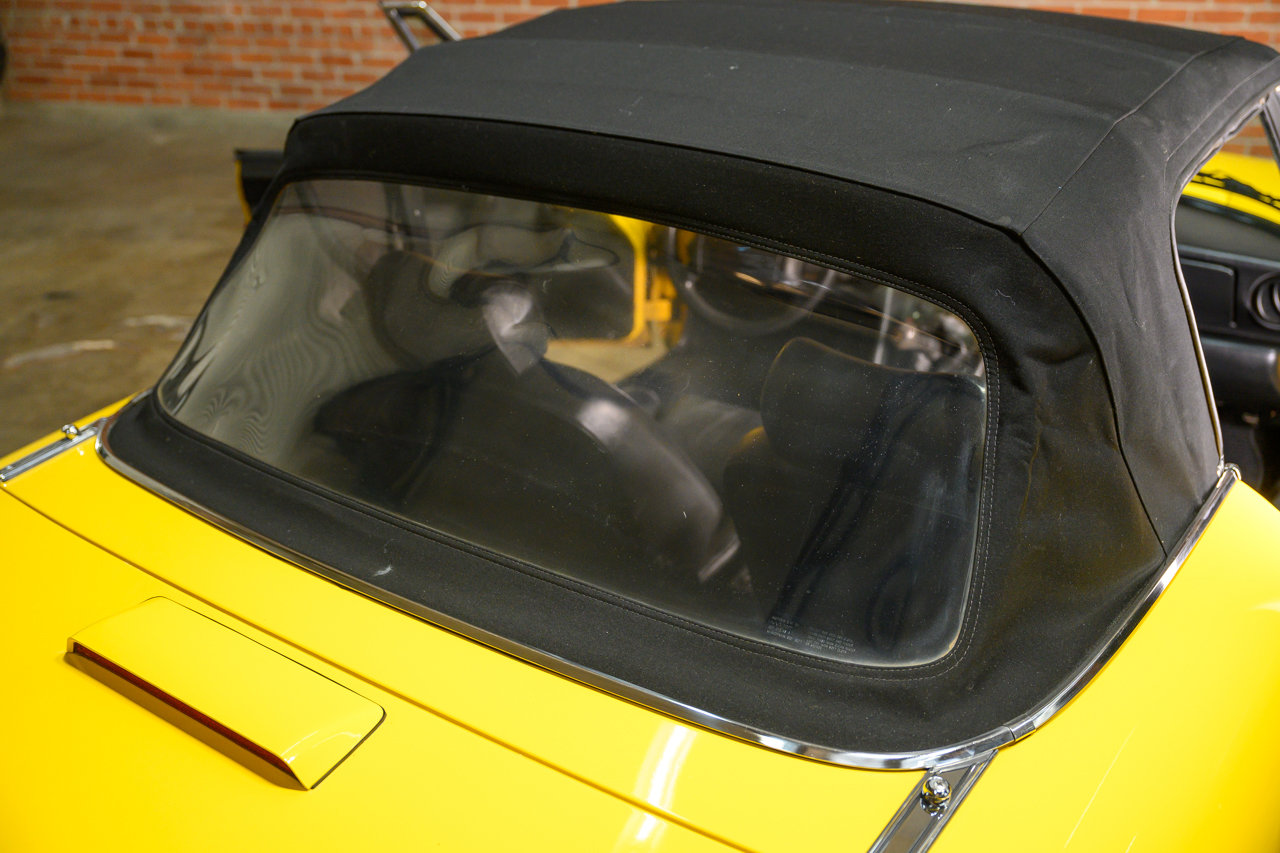 Used 1992 Alfa Romeo Spider Veloce image 38