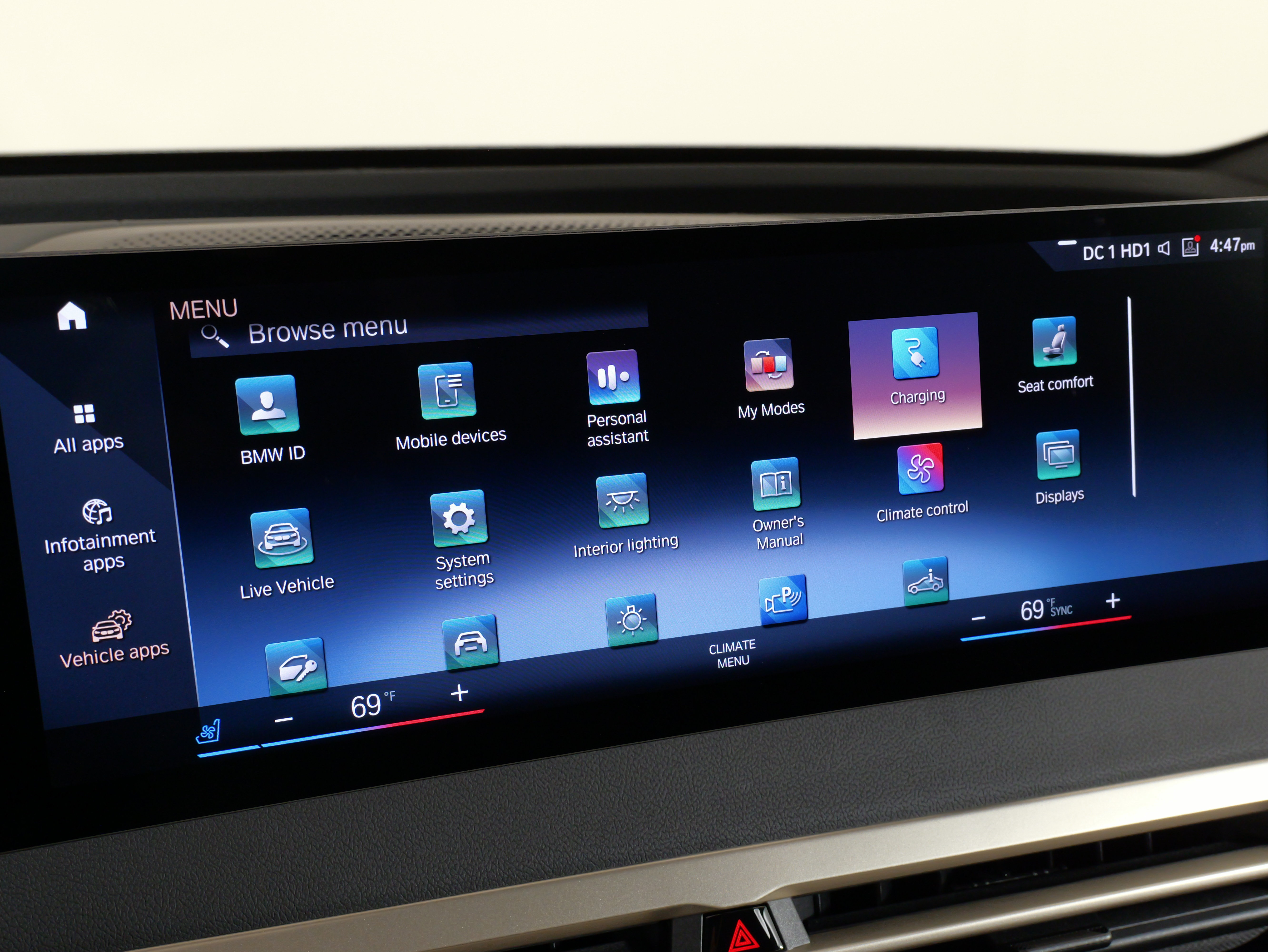 Used 2023 BMW iX xDrive50 w/ Premium Package AWD/4WD image 53