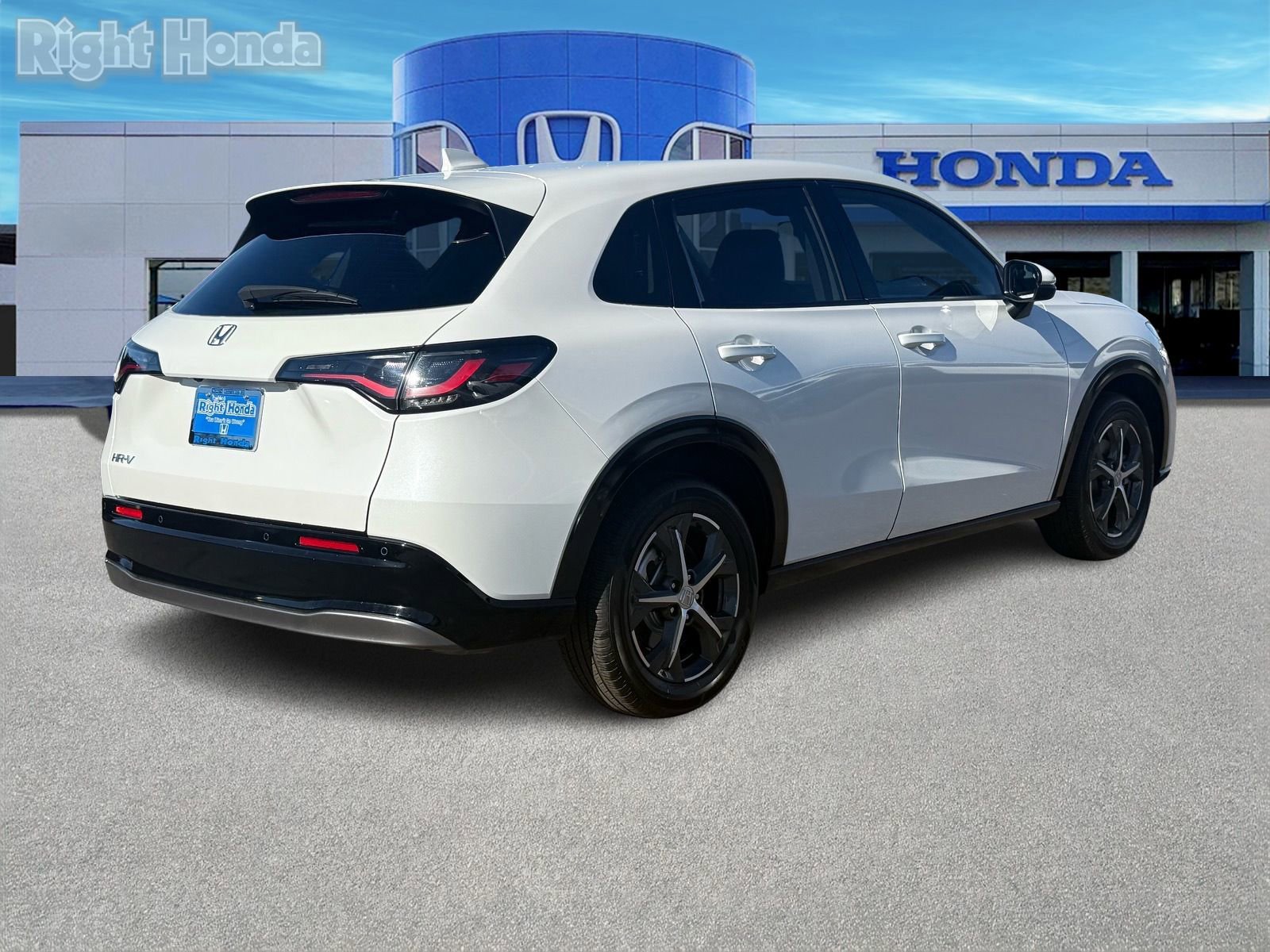 Used 2025 Honda HR-V EX-L image 8